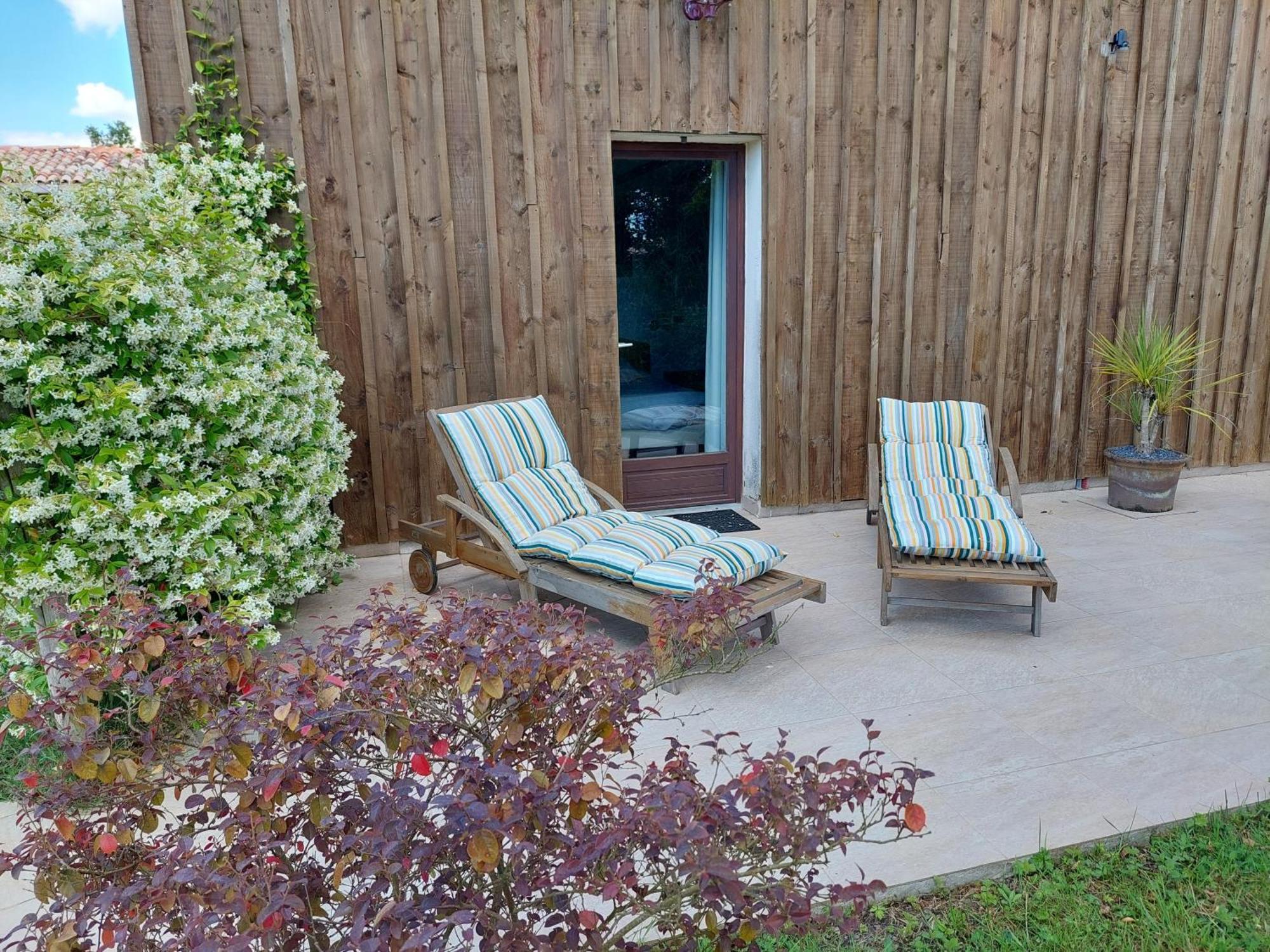 Gite Cosy Grand Confort Dans Un Ecrin De Verdure Agudelle Dış mekan fotoğraf